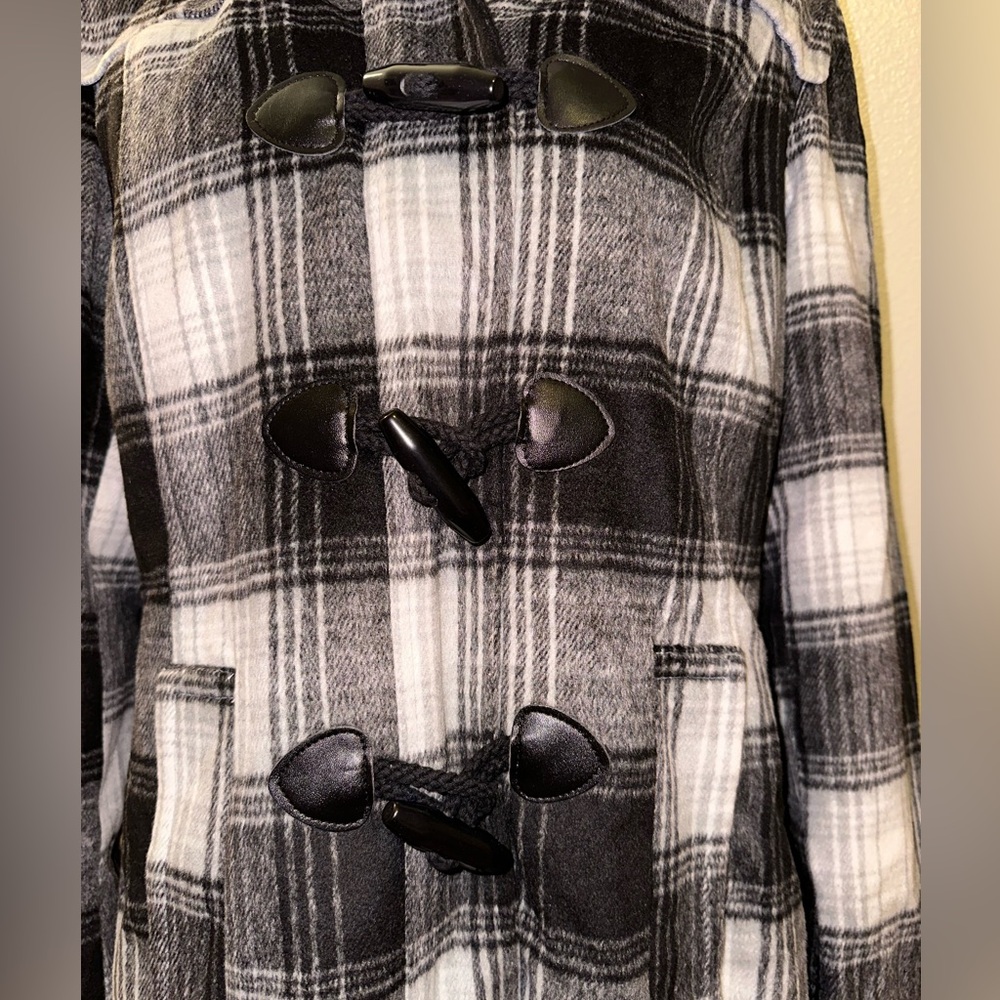 Venus Plaid Toggle Coat w/ Removable Hood – Black & White – Size 10 - Picture 4 of 9